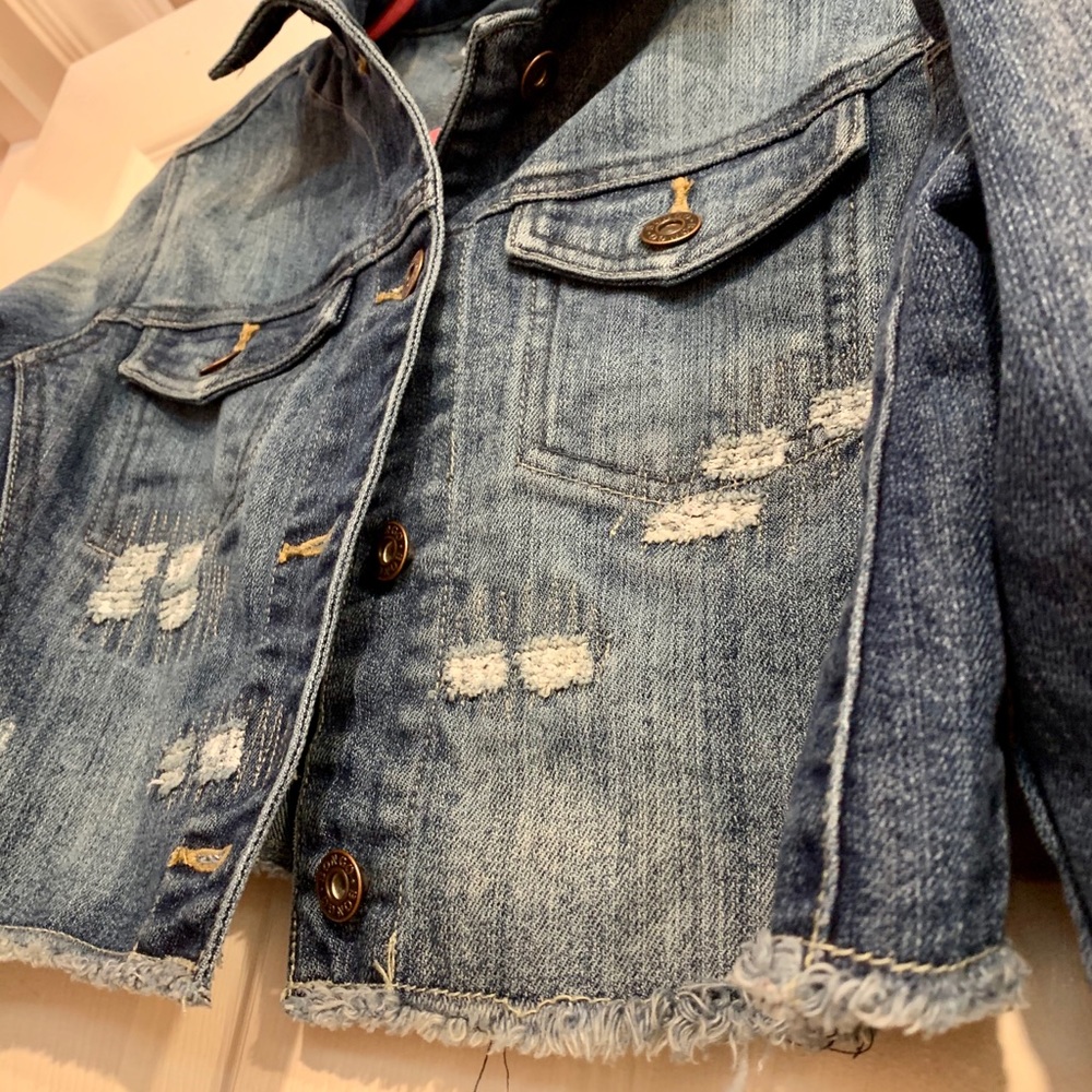 Cropped denim jacket - Picture 2 of 4